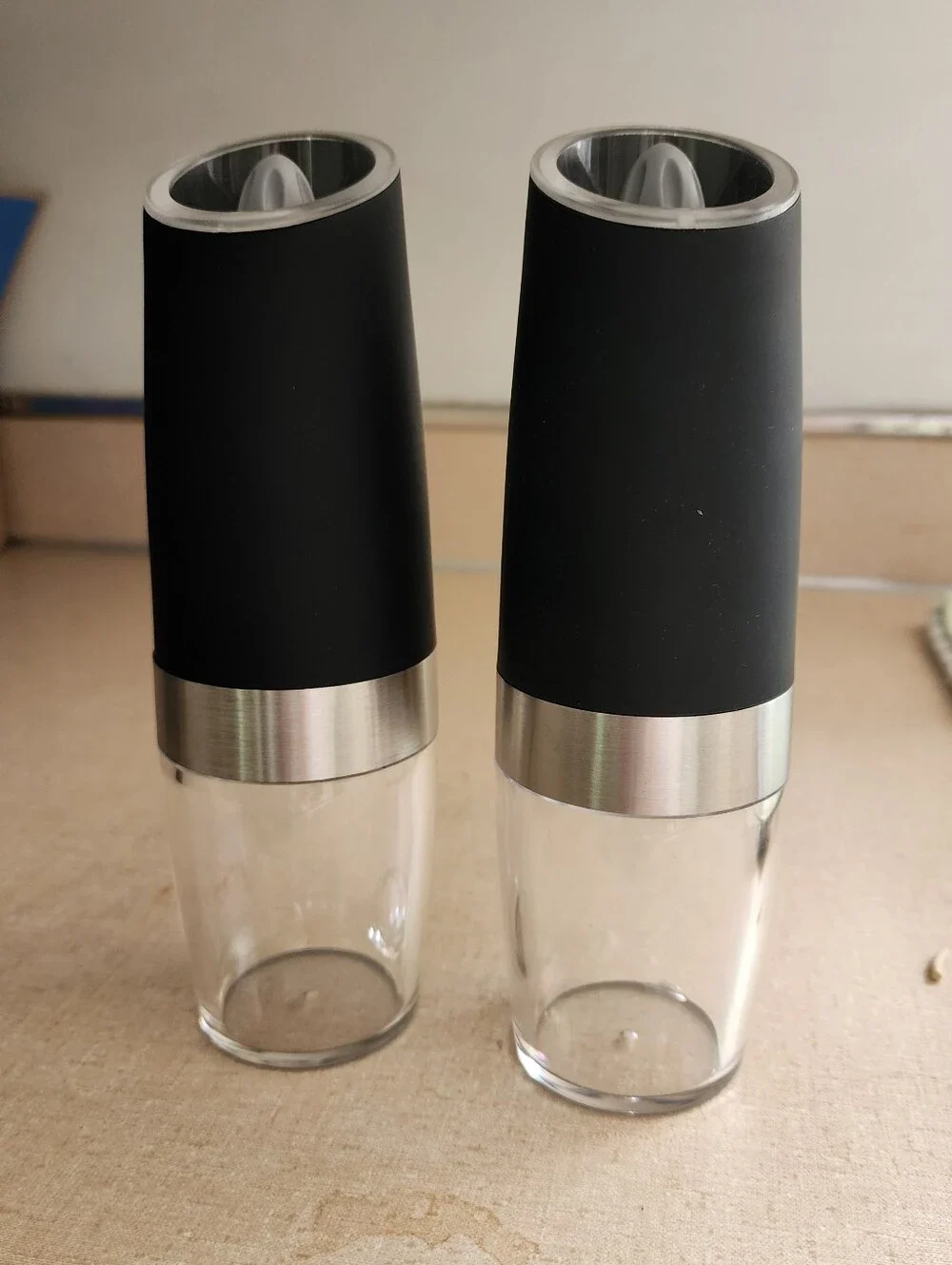 Electric Salt and Pepper Grinder Set - Black and Stainless